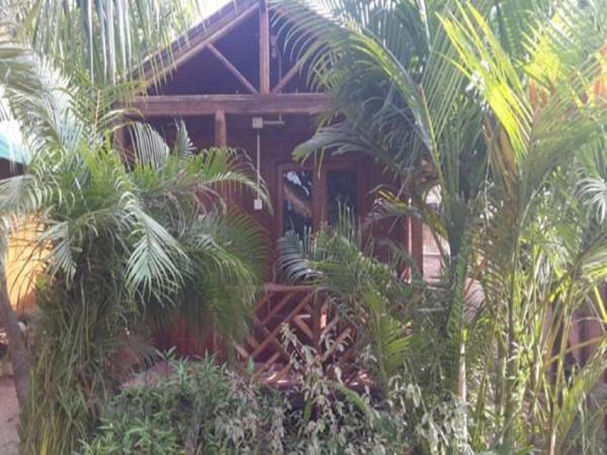 Sea Bird Beach Cafe & Cottages Morjim Exterior foto